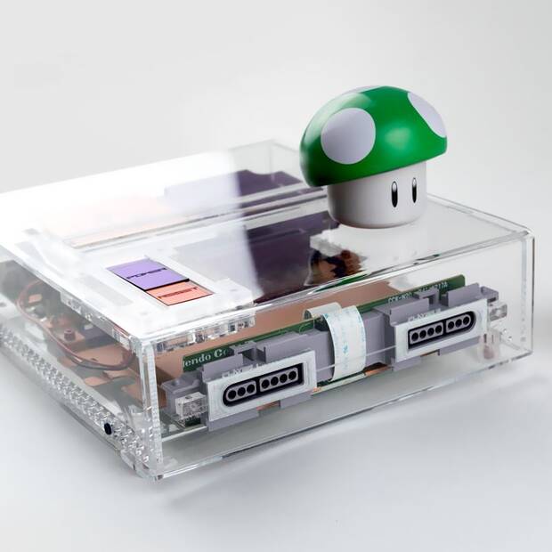 Diseñan una Super Nintendo con carcasa transparente Imagen 2