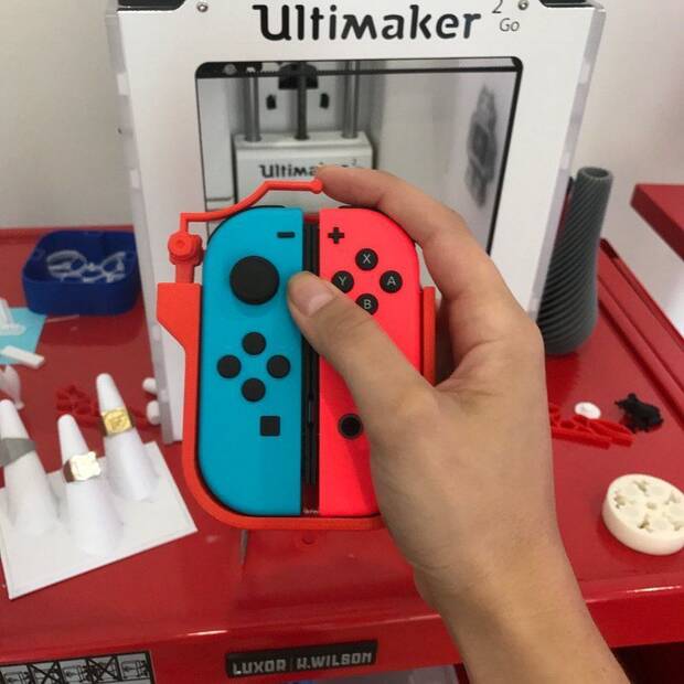 Disean un perifrico para usar los mandos de Switch con una sola mano Imagen 2