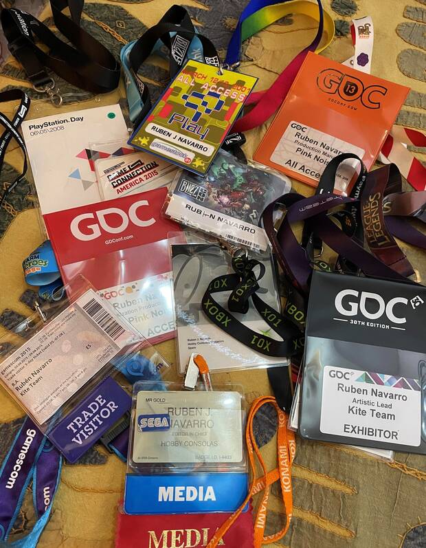 Algunas de las acreditaciones de las ferias y eventos más importantes del sector de los videojuegos a los que ha asistido Rubén Navarro a lo largo de los años, como periodista y como profesional de la localización.