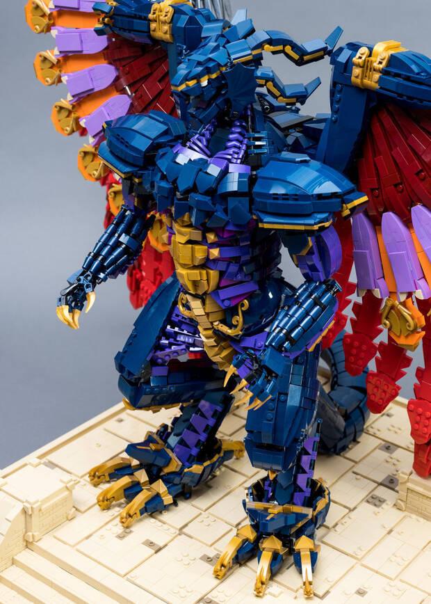 Construyen el Bahamut de Final Fantasy con 10.000 piezas de LEGO Imagen 3