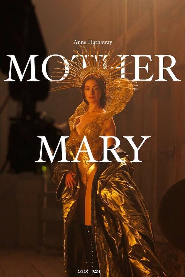 Mother Mary con Anne Hathaway
