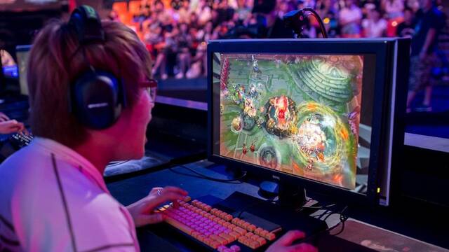 League of Legends suspende LPL