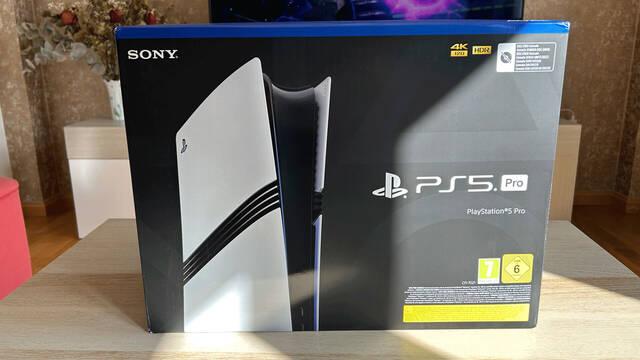 As� es la caja de PS5 Pro