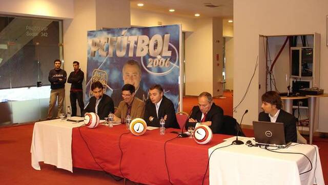 Pc F�tbol 2006 se presenta en Espa�a