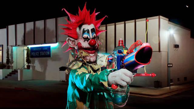 Killer Klowns from Outer Space: The Game comparativa entre el juego y la película
