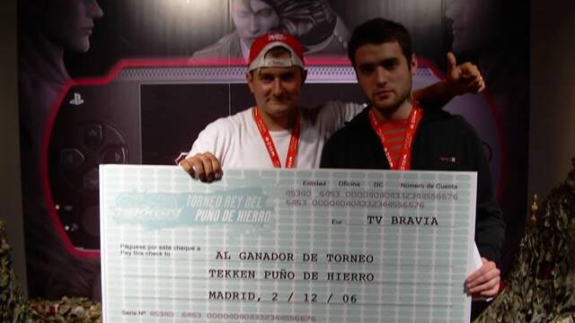 El equipo Vandal, subcampe�n del torneo Tekken