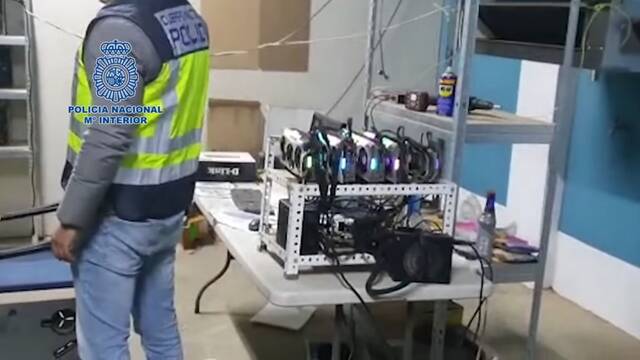 La Policía incauta una granja de criptomonedas