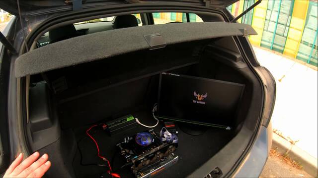 Monta un PC en el maletero del coche para que no le estafen al comprar en Wallpop