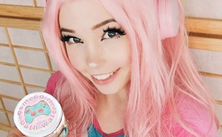 Belle Delphine, conocida por vender agua de su tina, dice haber sido  arrestada