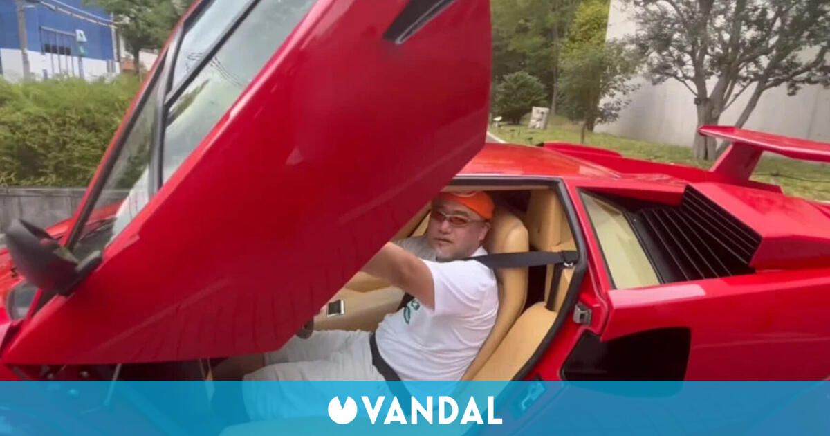Hideki Kamiya abandona Platinum subido en un Lamborghini y estrena canal de YouTube