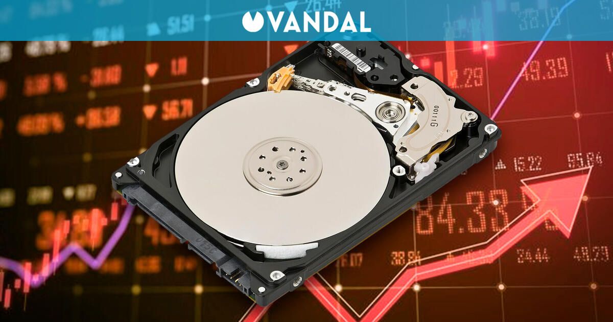 Los discos duros tampoco se libran de la subida de precios: la demanda de la IA agota el stock de los HDD