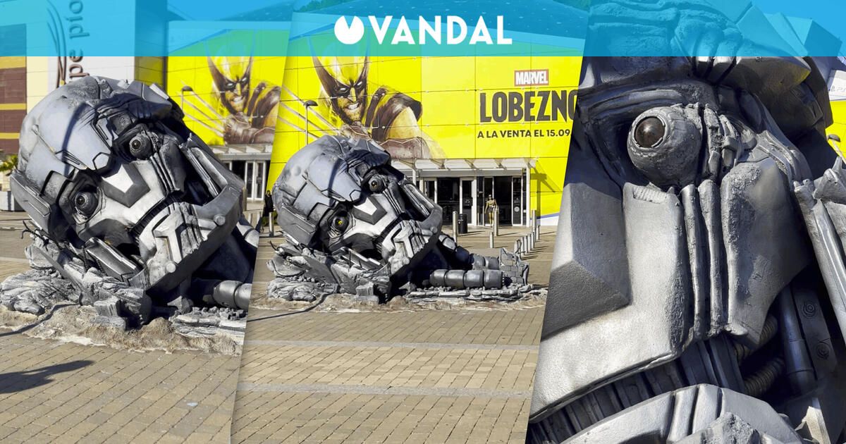 PlayStation España planta una cabeza gigante de Centinela en Madrid para celebrar el lanzamiento de Marvel Lobezno