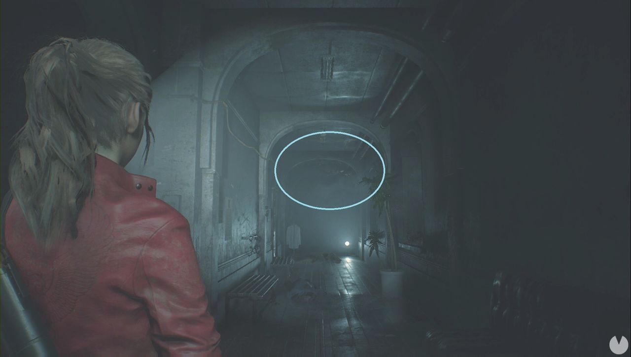 Resident Evil 2 - Find the 3 Medallions: the first Licker