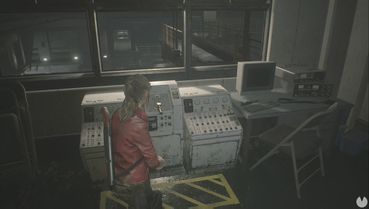 Resident Evil 2 Remake - Find a Way Out: move the walkway