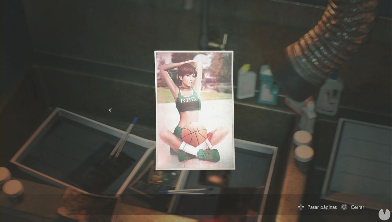Resident Evil 2 Remake - Film Rolls: secret photo of Rebecca