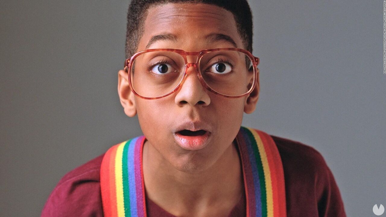 El actor de Steve Urkel se portó mal con el reparto de 'Cosas de casa' pero  ahora quieren dejar sus rencillas atrás - Vandal Random