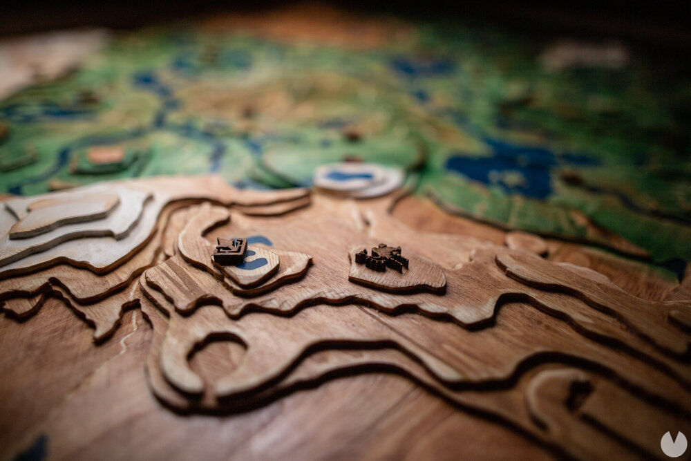 Un fan crea un homenaje topográfico a Zelda con un mapa de Hyrule en madera