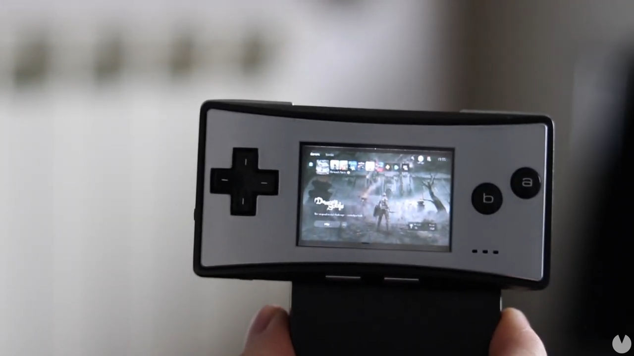 Menu PS5 Demon's Souls en Game Boy Micro