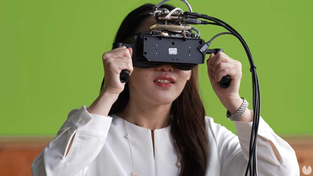 Prototipo de headset VR de Sony.