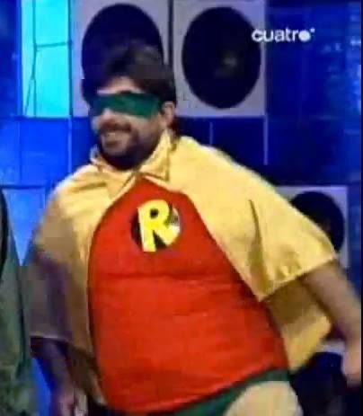 Sánchez vestido como Robin en Cuatrosfera, de Cuatro.