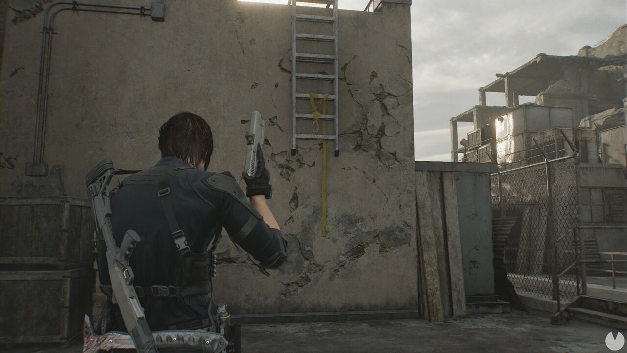 Resident Evil Requiem - East Raccoon City, ladder that can be lowered with a single shot on the roof of the Grimstone Building