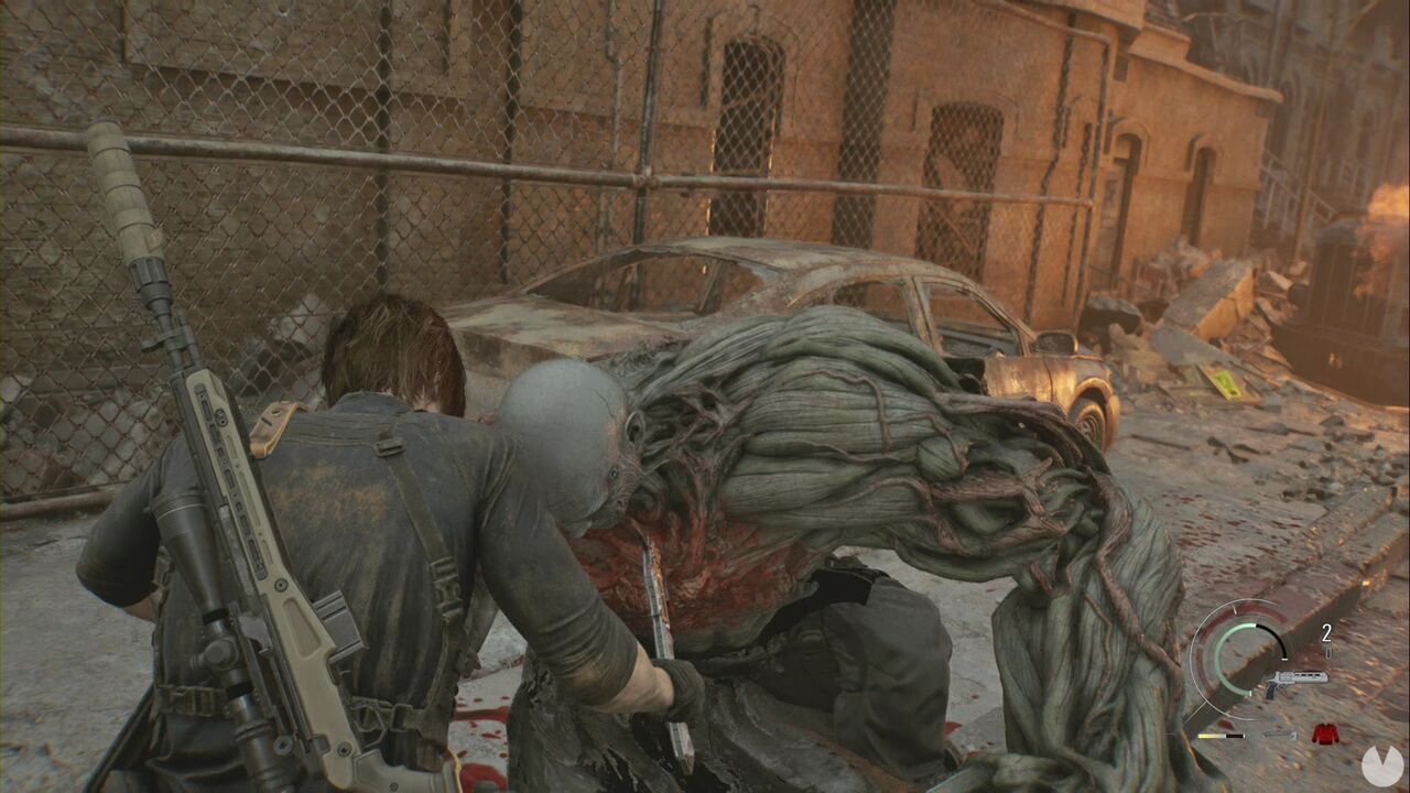 Resident Evil Requiem - R.P.D., Leon uses the axe against the Super Tyrant