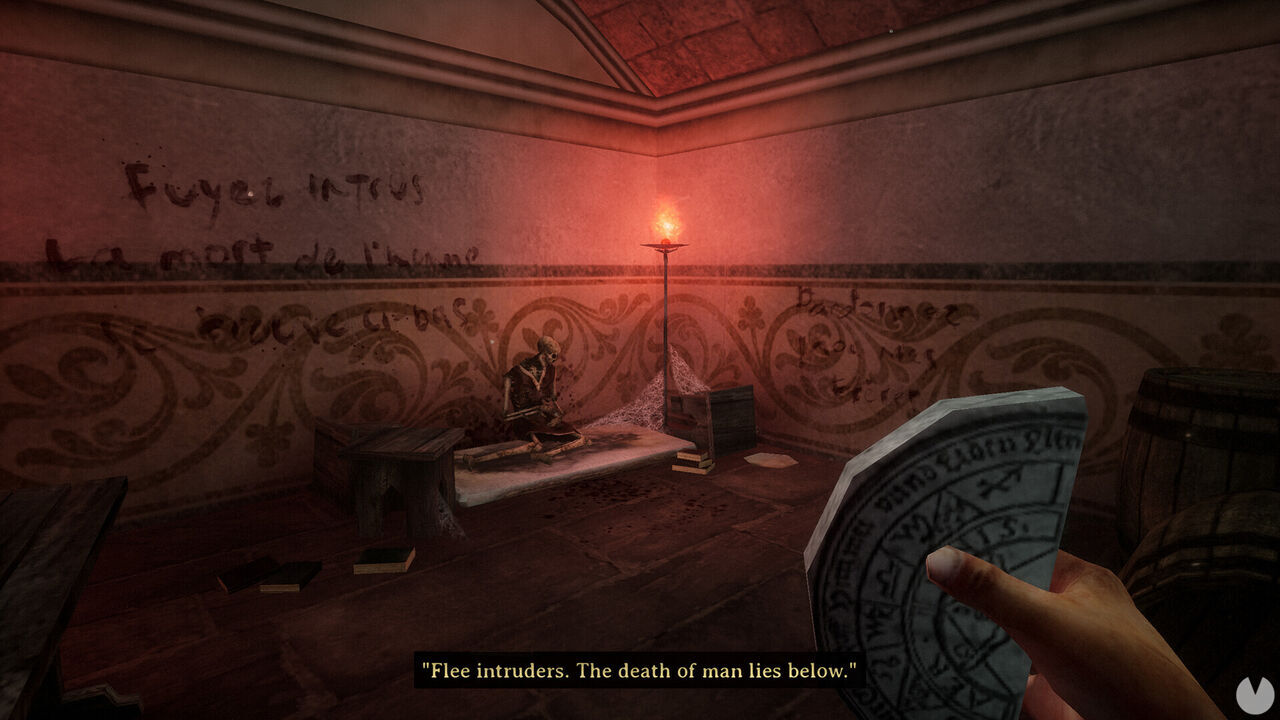 Este juego de terror usa controles clásicos e incómodos por una buena razón: hacerte sentir miedo real