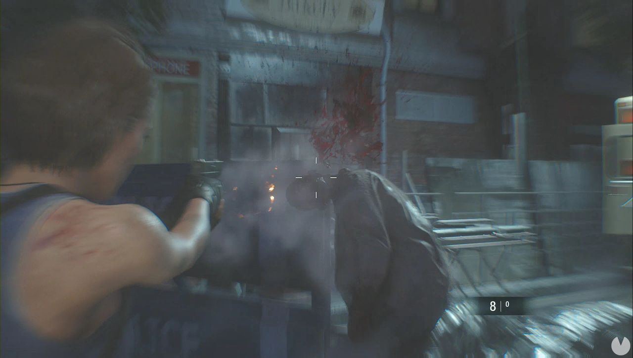 Resident Evil 3 Remake - Downtown: perfect dodge against a zombie