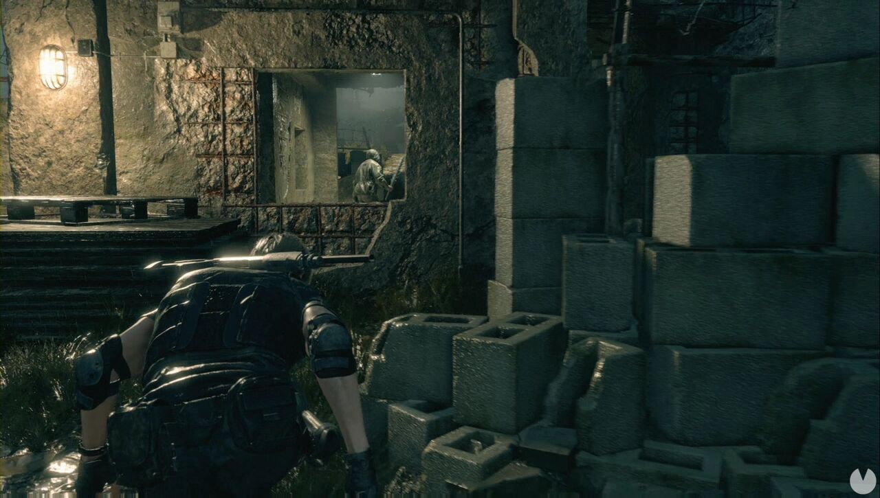 Resident Evil 4 Remake - Chapter 13: enemies beyond the building's window