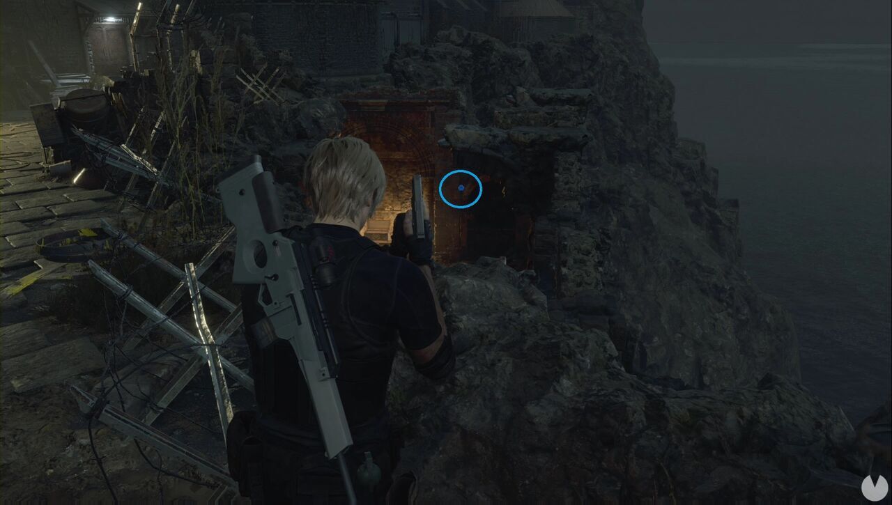 Resident Evil 4 Remake - Blue Medallions at the Cliffside Ruins: location of medallion #02