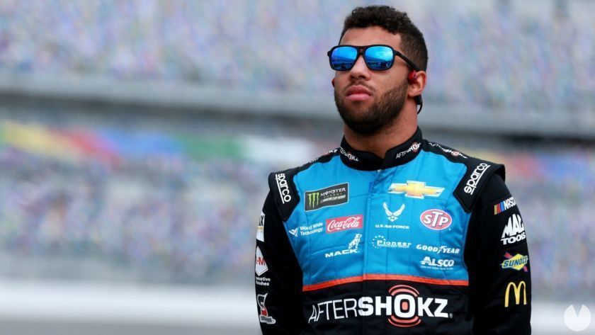 Un piloto de NASCAR pierde su patrocinador por abandonar una partida de iRacing en Twitch