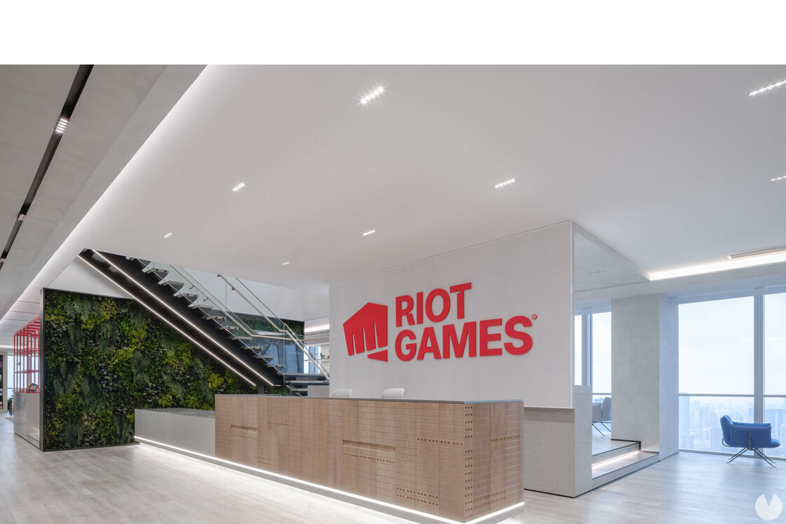 Riot Games paga 100 millones a más de 1500 mujeres que denunciaron discriminación de género. Noticias en tiempo real