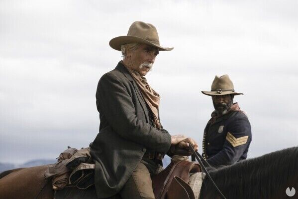 Taylor Sheridan y Sam Eliott en Yellowstone