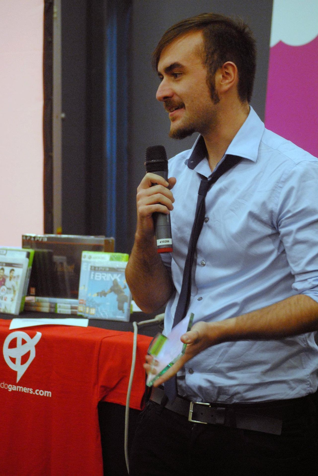 Mario Fernández, del videojuego a unir el fútbol real y virtual con Dux Gaming