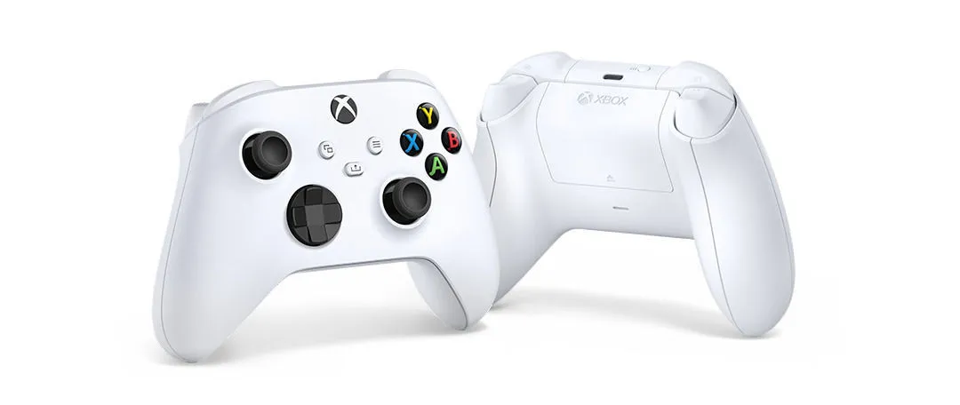 Se confirma la existencia de la Xbox Series S junto al mando de color blanco