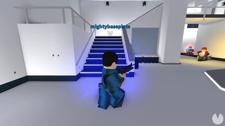 Screenshot of Arsenal on Roblox.